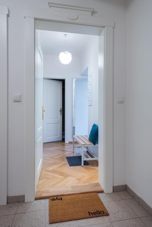 Beautiful Mala Strana By Easybnb 布拉格